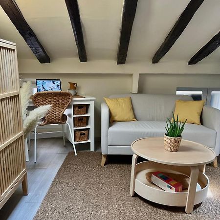 Charming Apartment In The Heart Of Madrid Eksteriør billede