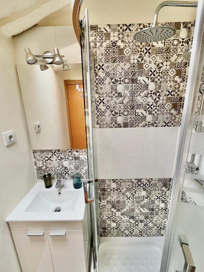 Charming Apartment In The Heart Of Madrid Eksteriør billede